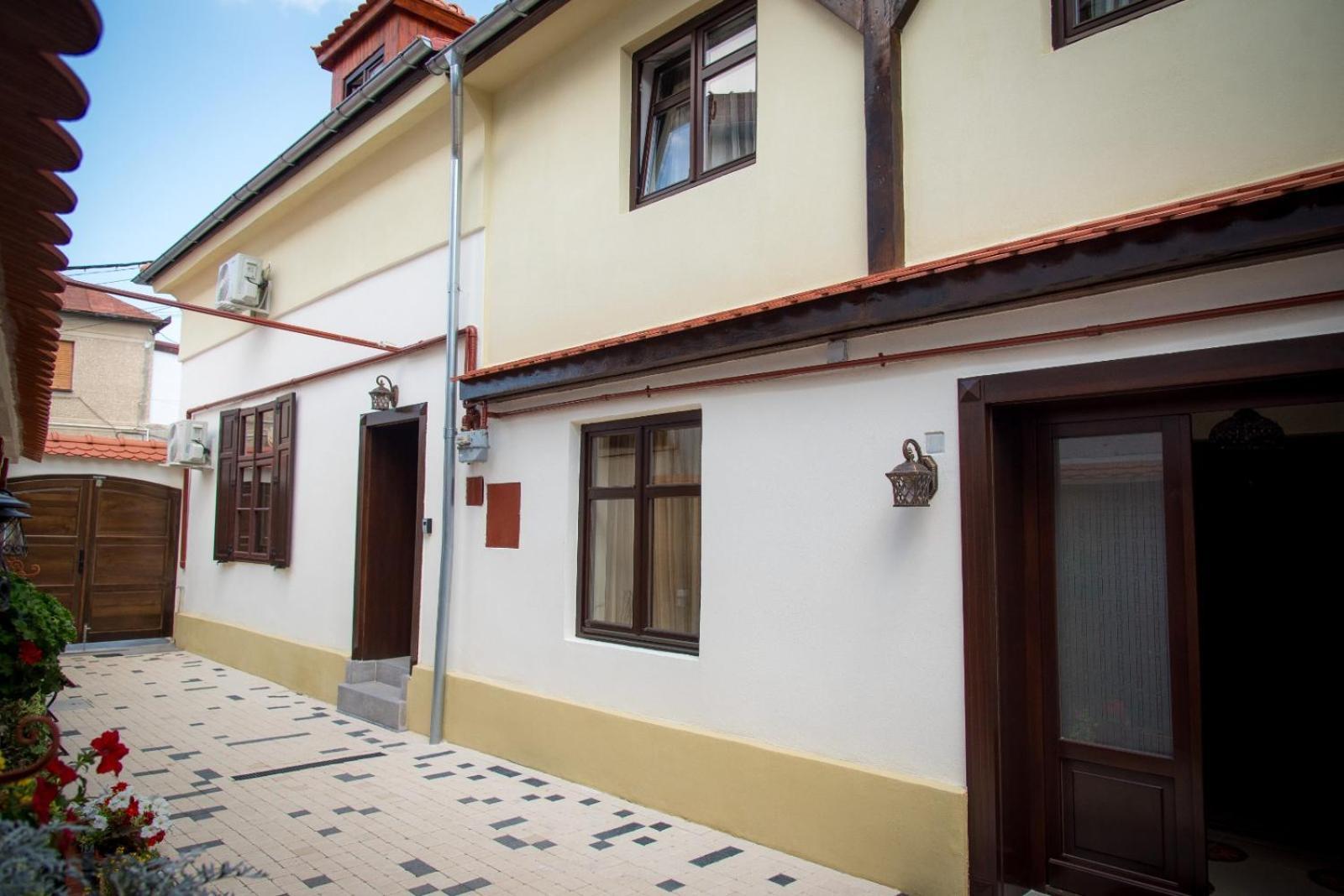 Aparthotel Cochet House Sybin Zewnętrze zdjęcie
